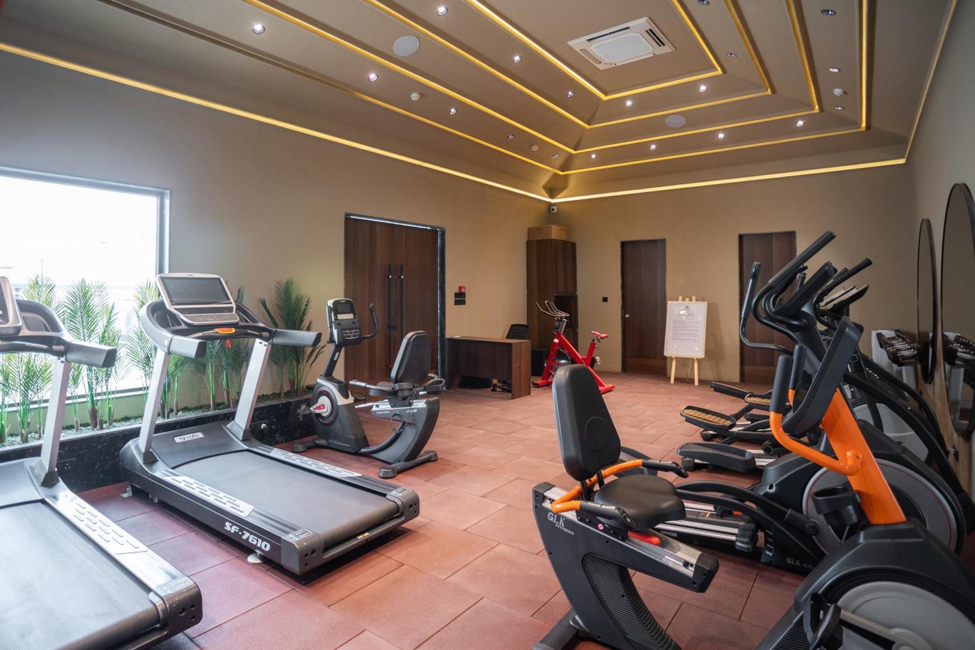 Treat Resort Silvassa Eksteriør billede